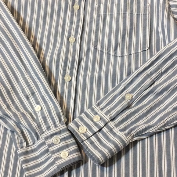 M MICHAEL Michael Kors button down pinstriped blue shirt - Picture 12 of 15